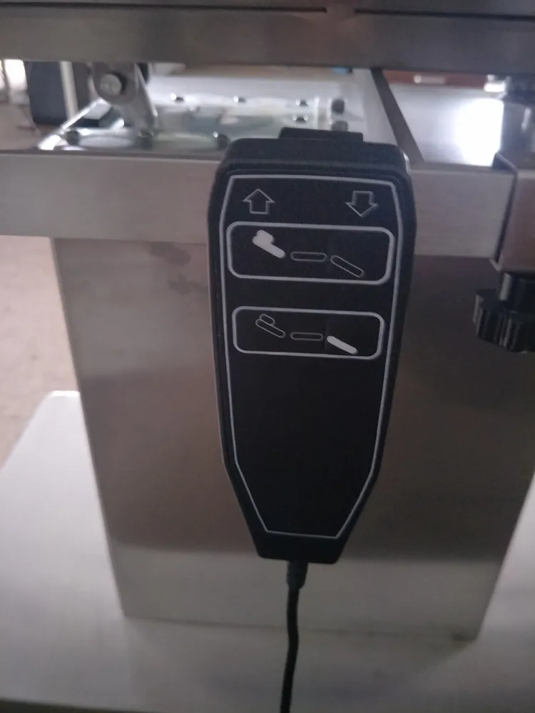 Stainless steel electric operating dog table for sale veterinary surgical table with constant temperature