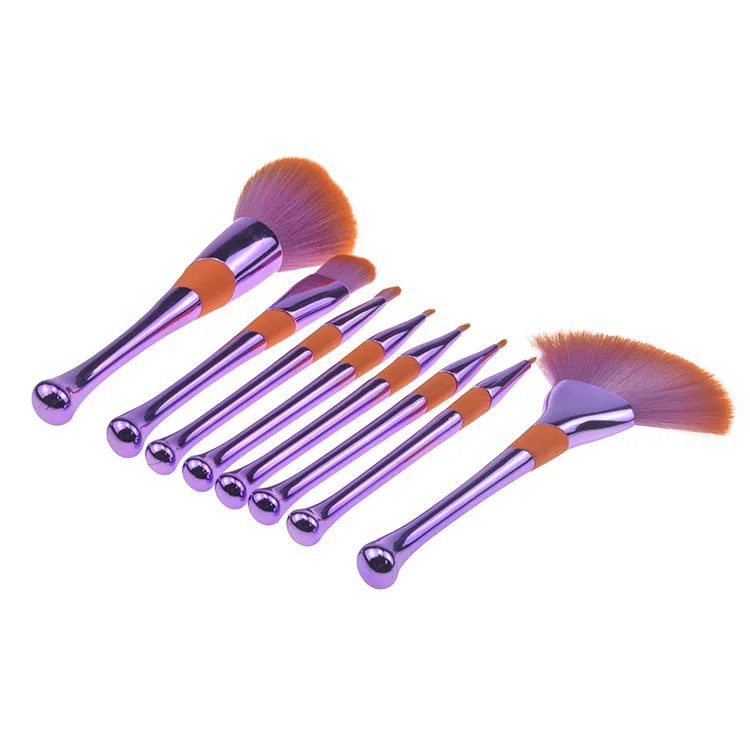Makeup brushes (4).jpg