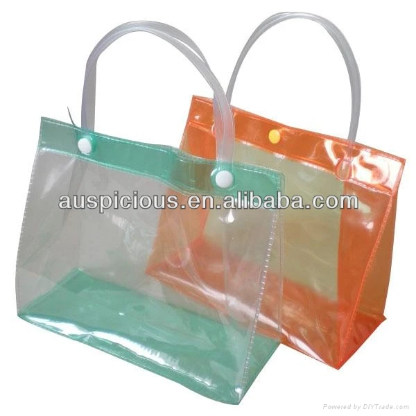 snap closure tote bag