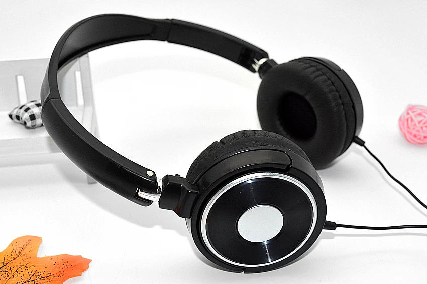 Bulk Cheap Head Phone On Ear Headphone Brand Name Headphones For Gift