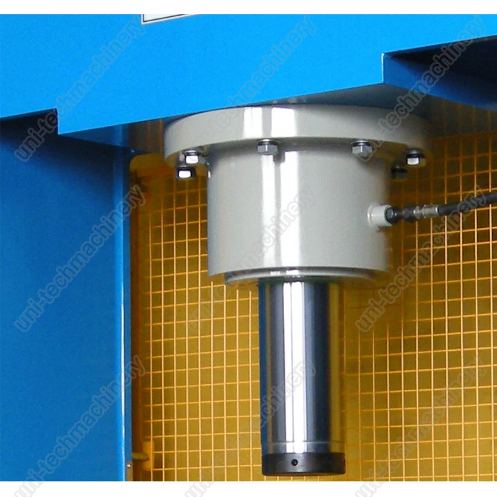 Hydraulický lis MDY500 CE standardní výkon 500 tun.jpg