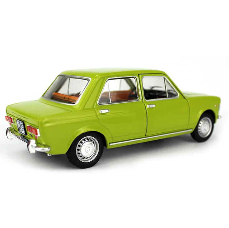 diecast model car  (3).png
