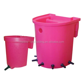 Large Capacity Pet Feeders For Cattle Deer Dog Cat Plastic Horse