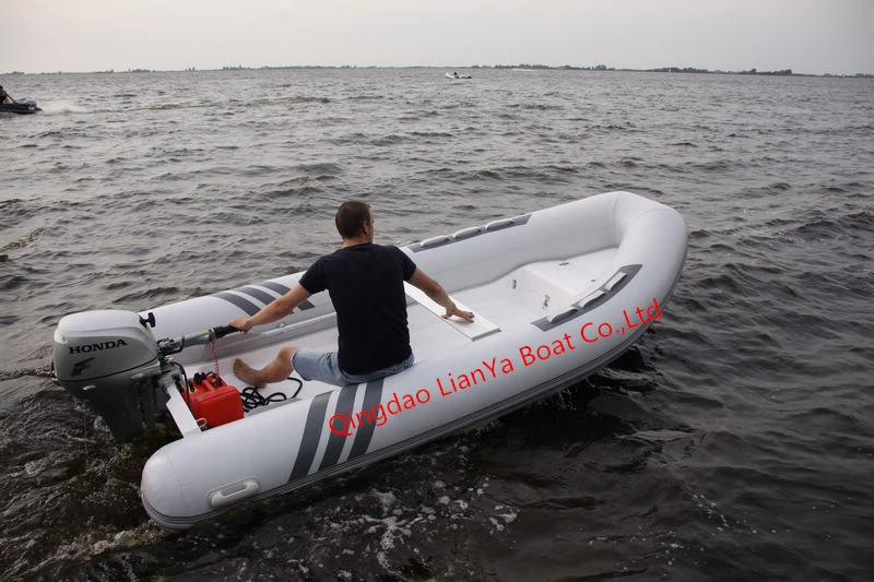 inflatable boat-logo.jpg