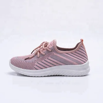 new balance women's fashion sneakers