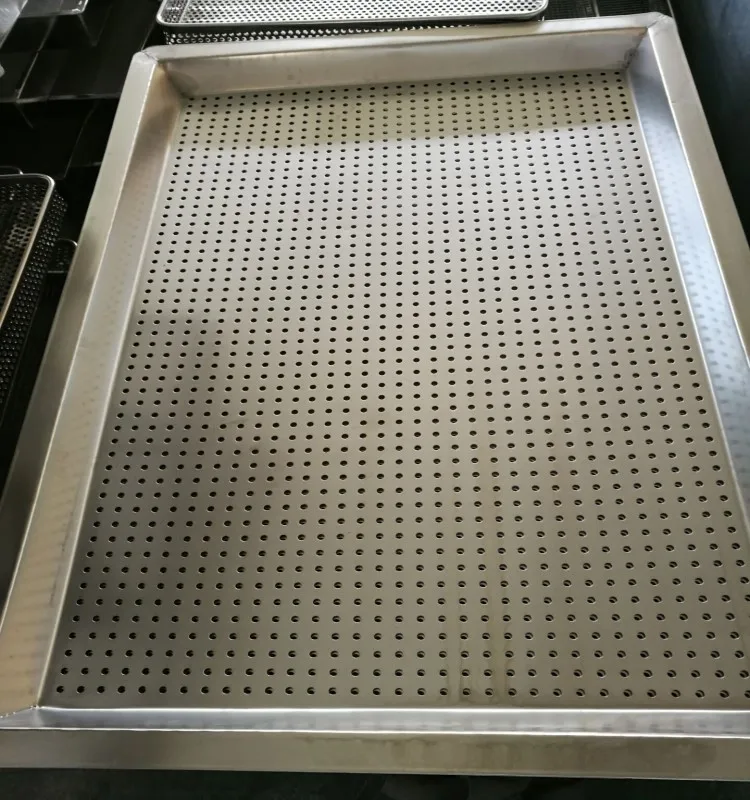 304 Material Stainless Steel Perforated Mesh Baking Tray For Drying