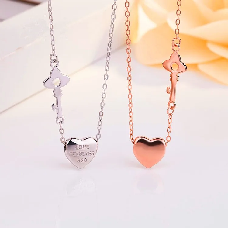 Heart Pendant Necklace,Engraved 