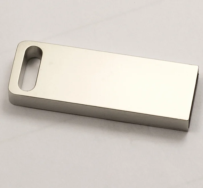 metal usb 32gb.png