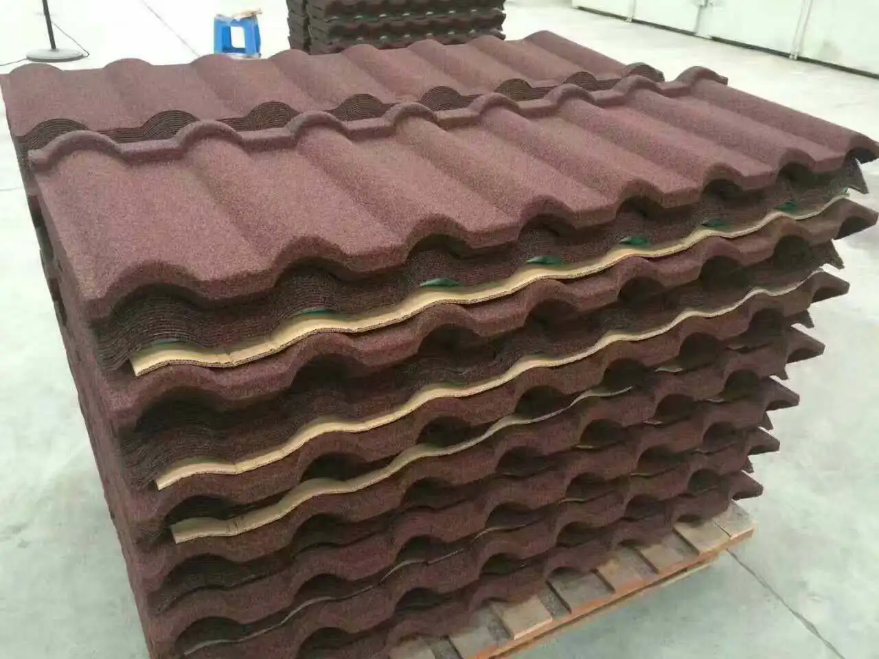 Factory wholesale promotional metal roof tile high quality stone coated