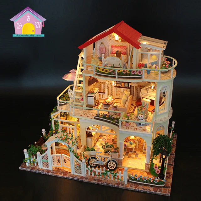 luxury dollhouse