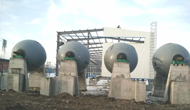 Paper Pulp Making Machinery Rotary Spherical Pulp Digester factory