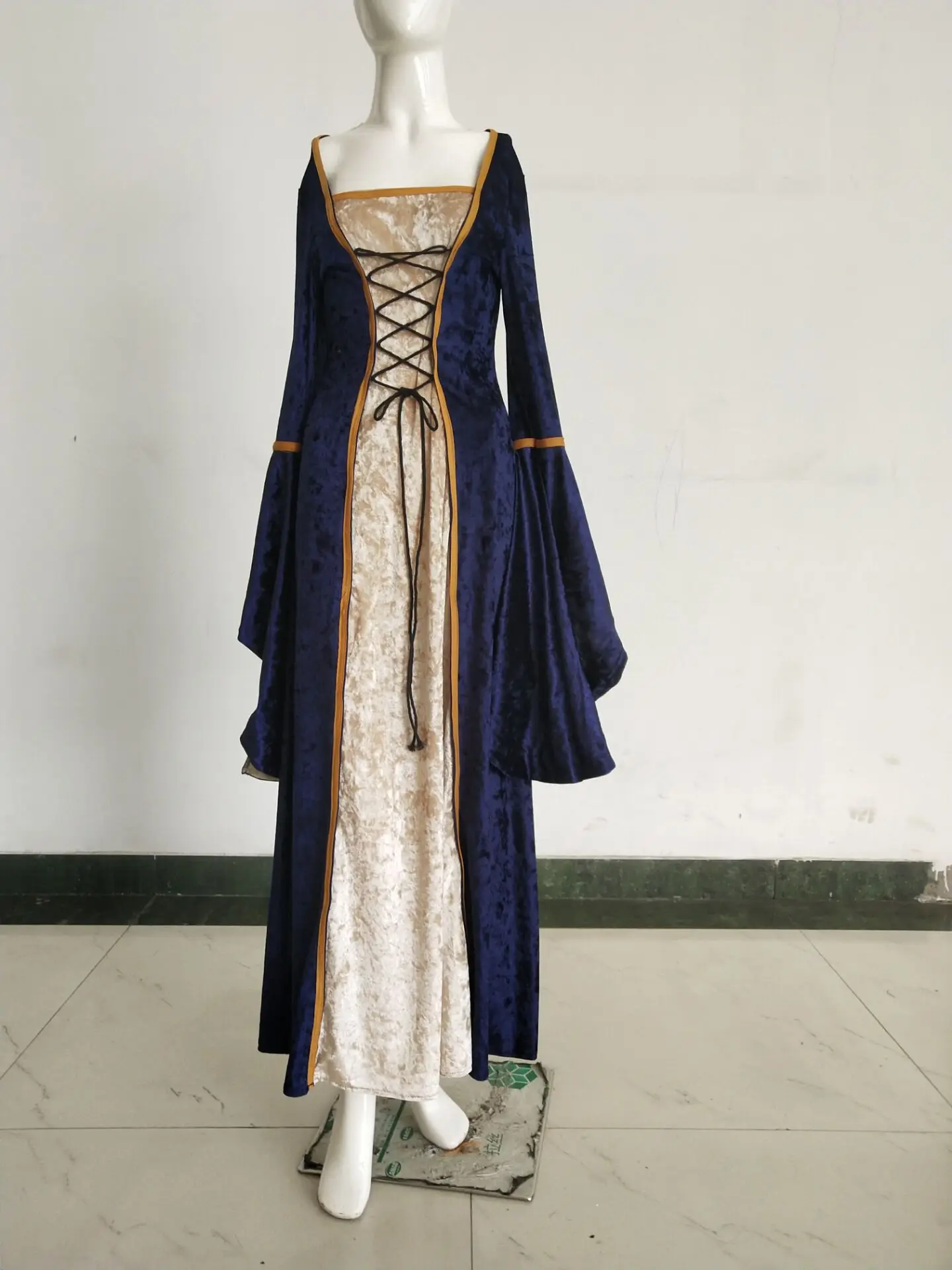 medieval costumeblue front.jpg