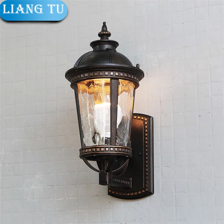 Warm White Cast Aluminum Outdoor Exterior Black Wall Light For Sale