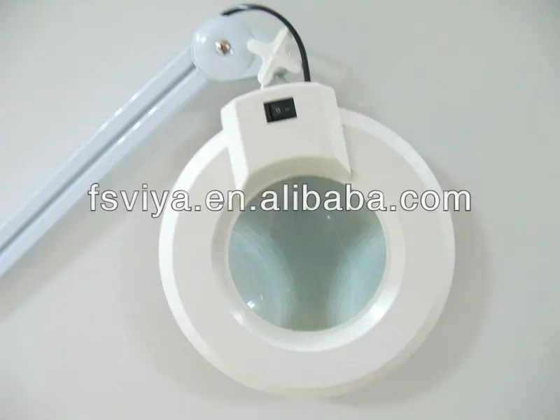 Floor Standing Salon Magnifier Lamp With Lens