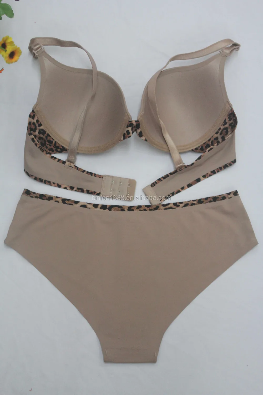 Seamless Bonded Ladies Stylish Hot Fancy Bra And Panty Set Buy