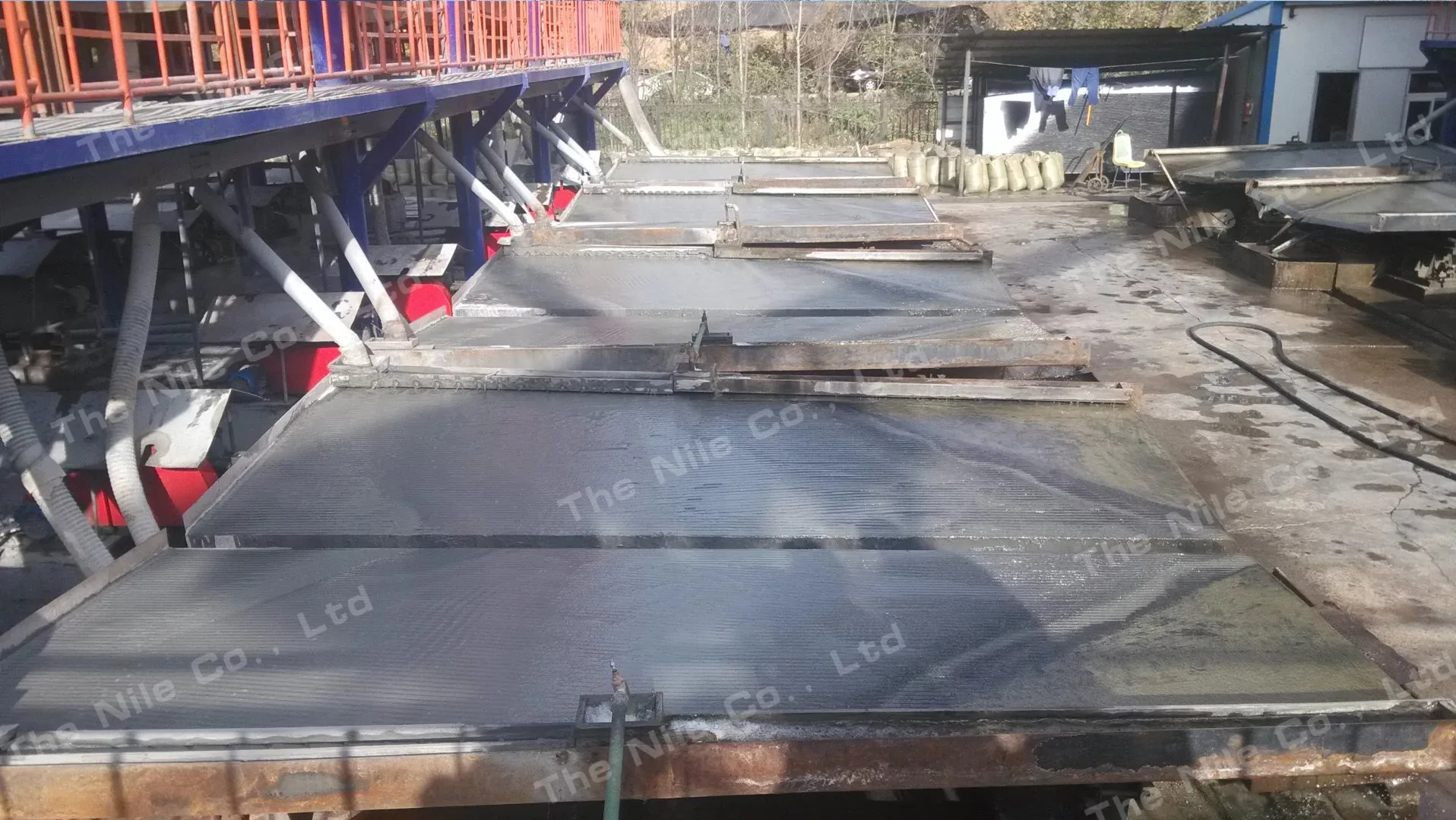 gold mining equipment shaker table