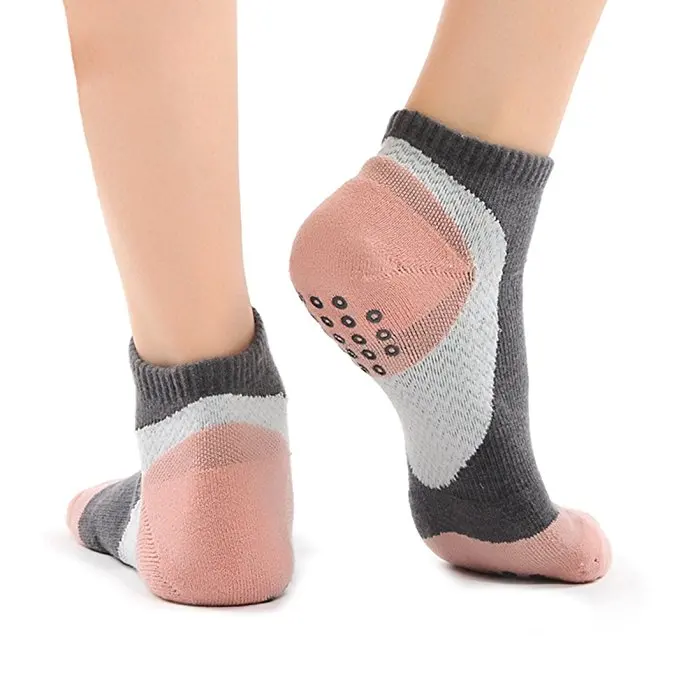 Women Compression Yoga Socks Silicone Dots Grips Non Slip Floor Yoga Socks