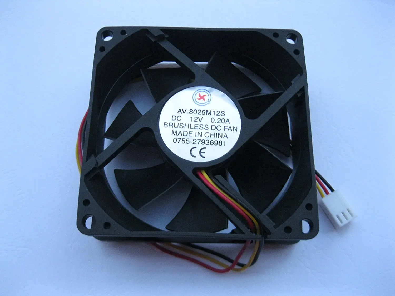 1 Pcs DC Fan 12V 8025 3 Pin 80X80X25mm Brushless DC Cooling Blade Fan.