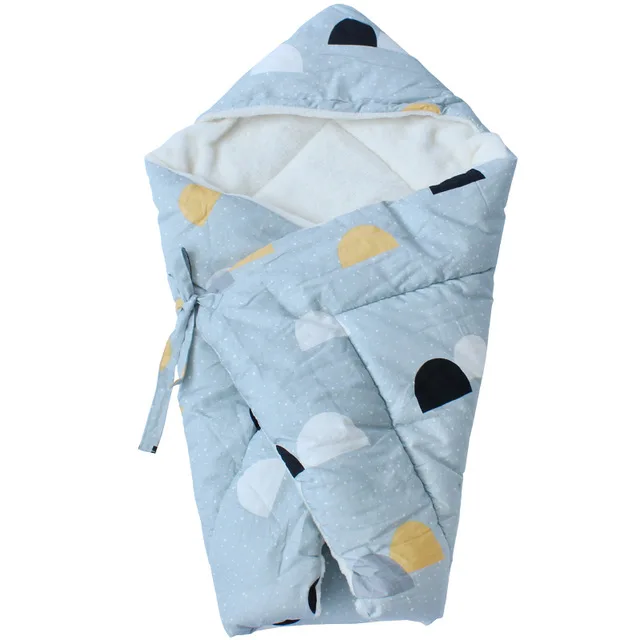 baby swaddle (10).jpg