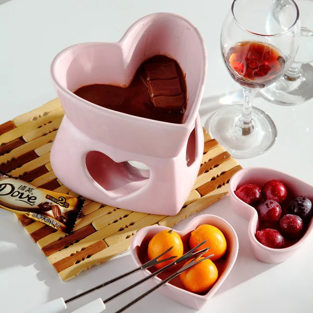 Lovely pink color heart shape europe ceramic cheese melting pots hot chocolate fondue pot 