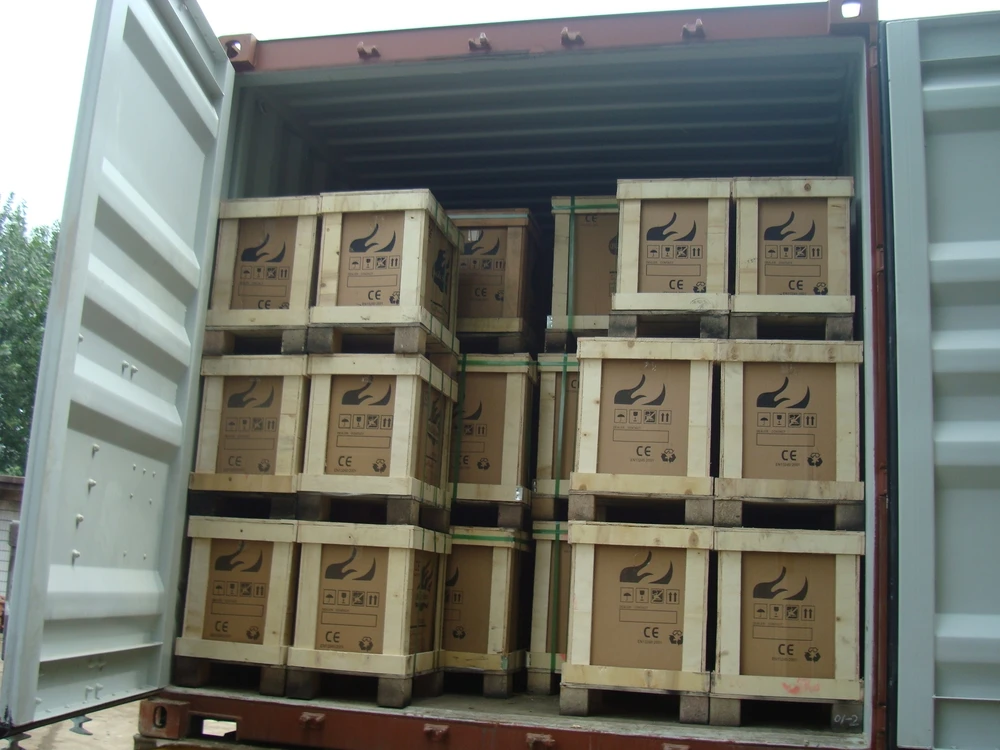 Container loading.JPG