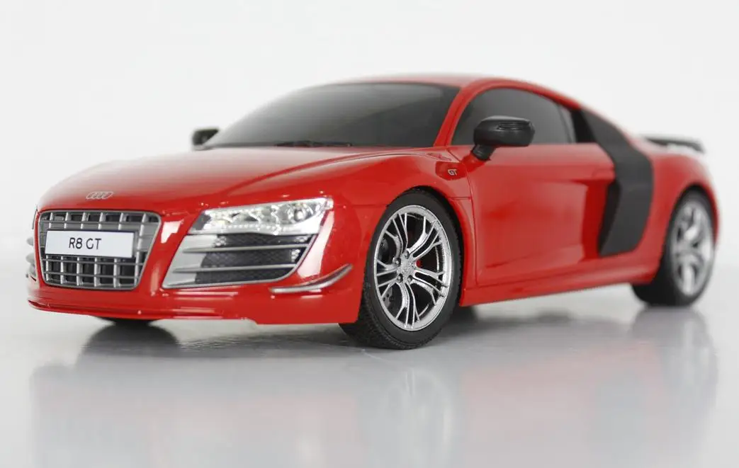 audi r8 telecommande