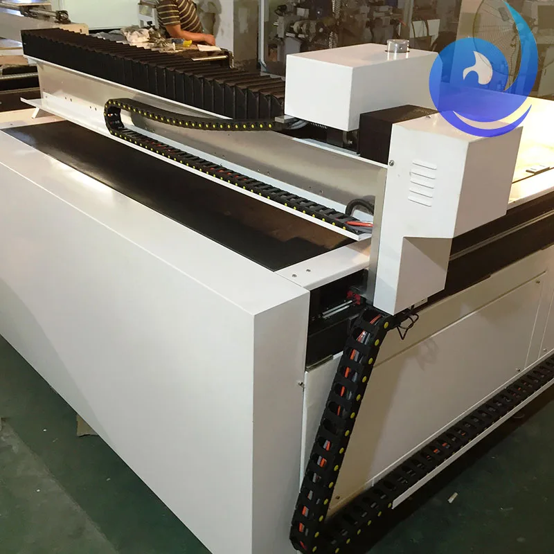 Full automatic glass cutting machine-Ruilong.jpg