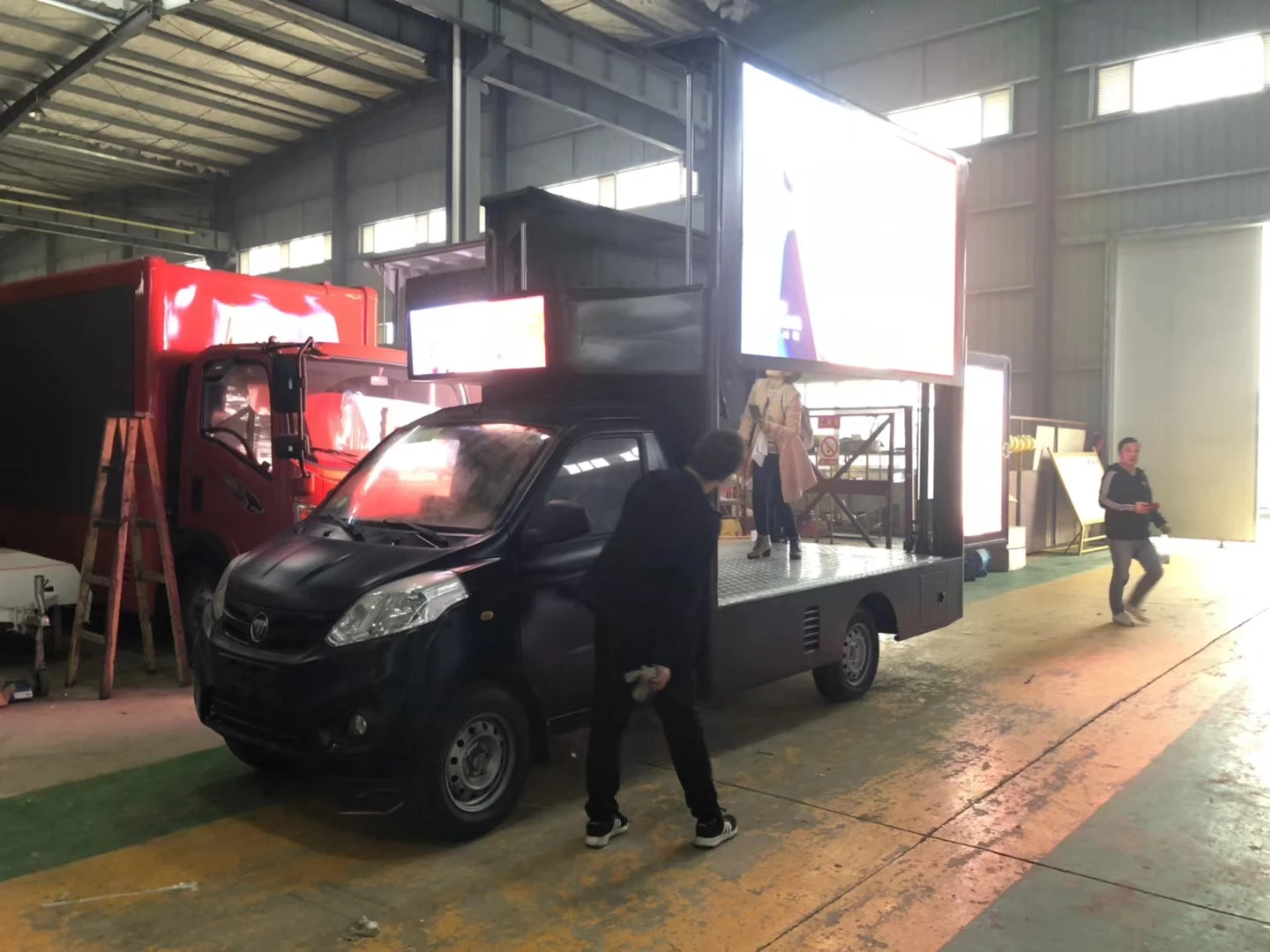 FOTON T3 LED truck (4).jpg