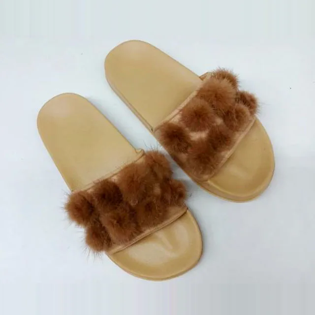 slide sandals 3.jpg
