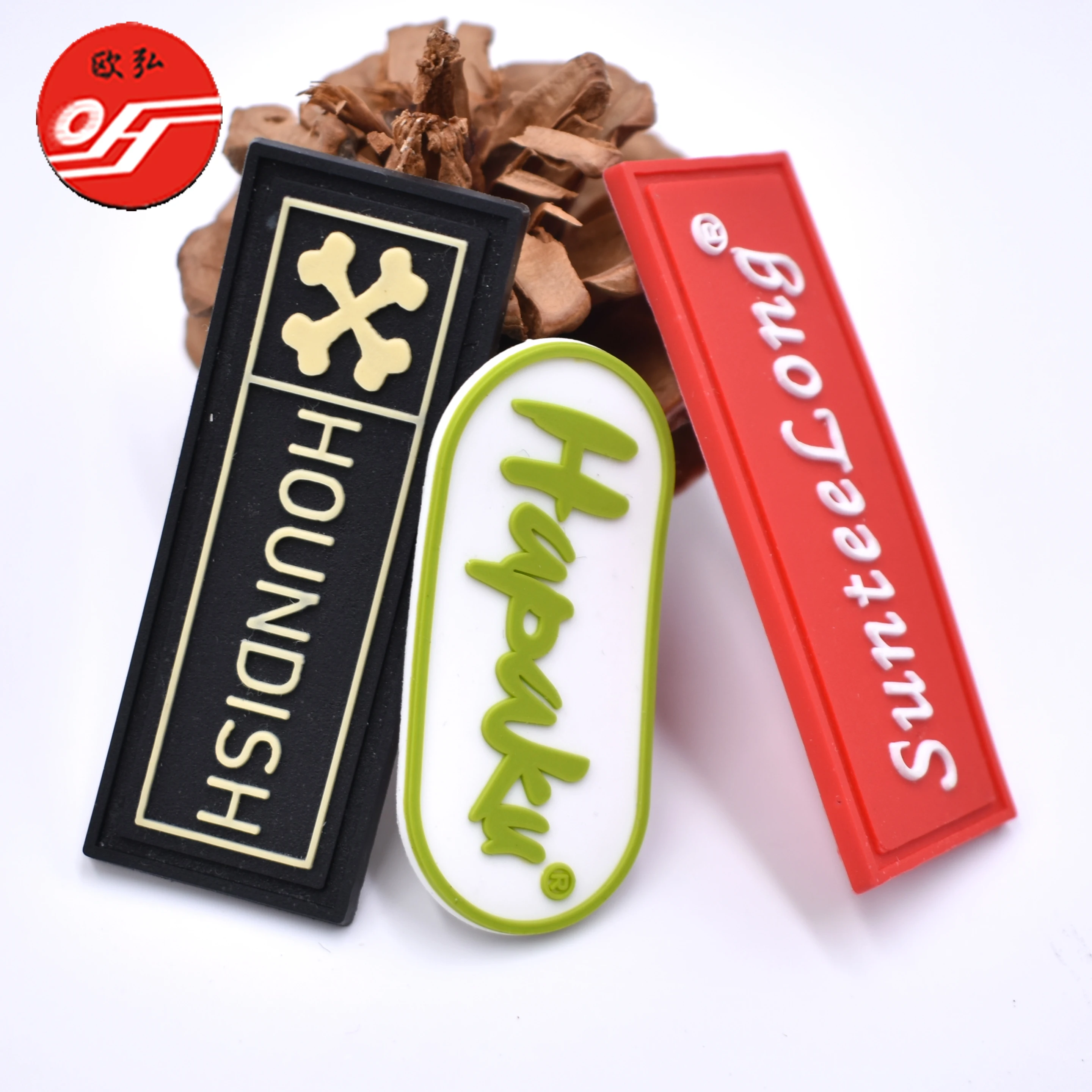 New Clothing Garment Custom Embossed 3d Soft Silicon Pvc Rubber Label