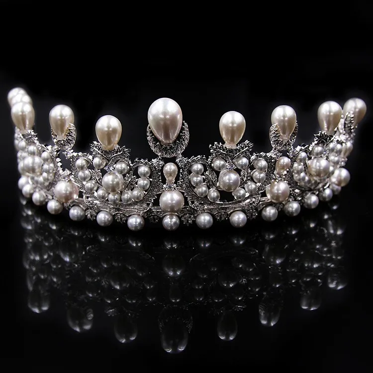 русские антикварные украшения жемчуг. жемчужная диадема марии федоровны. драгоценности романовых жемчуг. диадема императрицы евгении. жемчуг колье марии-антуанетты.