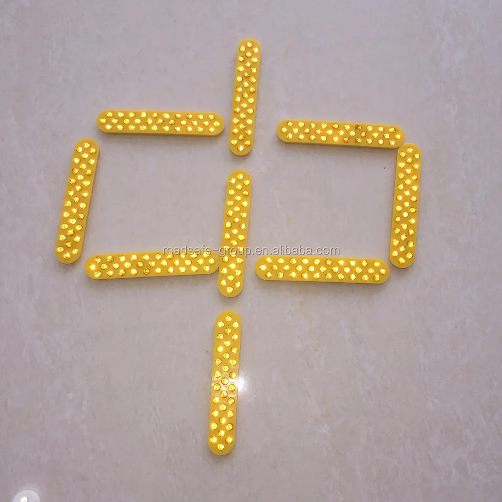 Highway Cat Eye Reflectors Road Mark Reflective Glass Beads Made of Durable Plastic