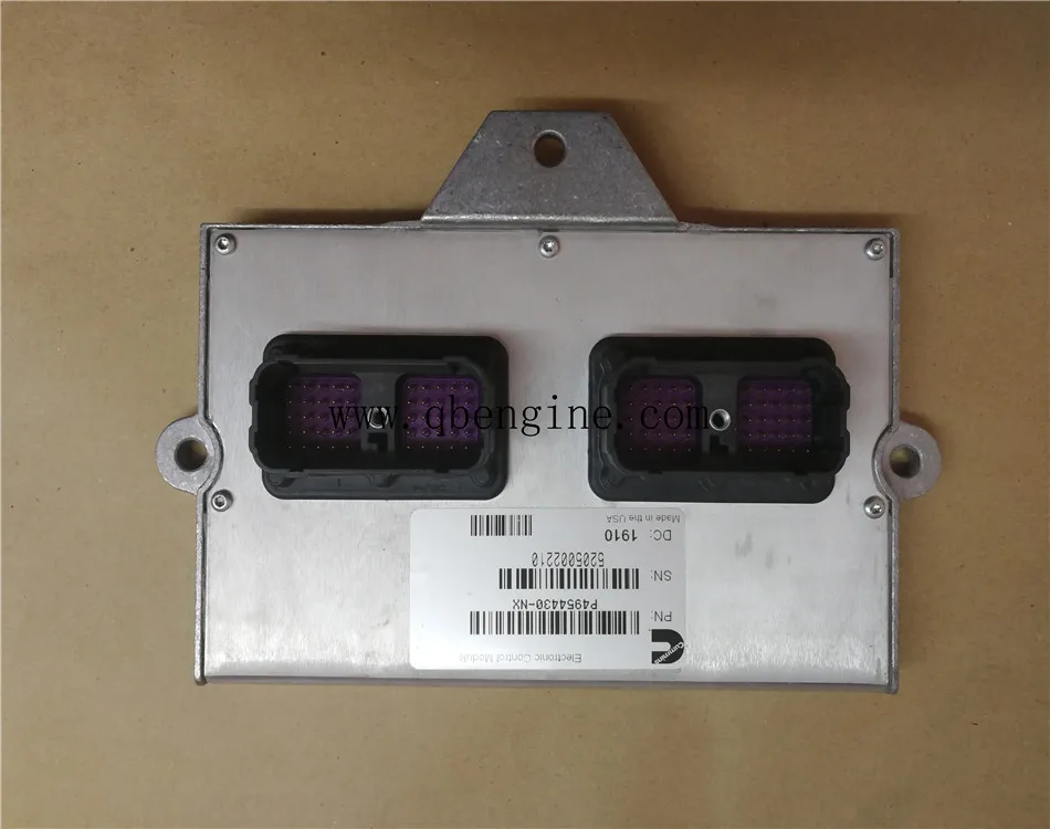 4954430 Ecm Qst30 Engine Electronic Control Module Ecm/ecu 4954430