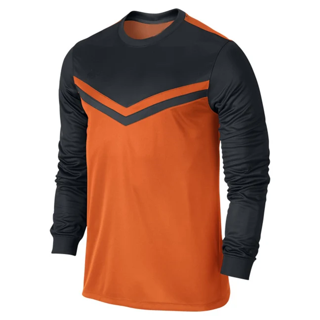 black long sleeve soccer jersey
