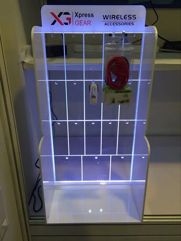 Custom 9 Section Cell Phone Charger/mobile Charger Display Case,Counter