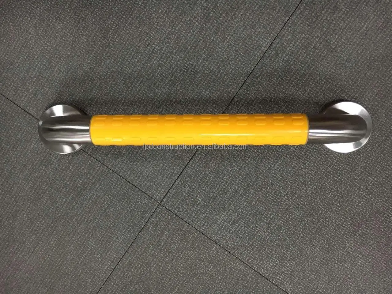 ss with Nylon Grab Bar.jpg