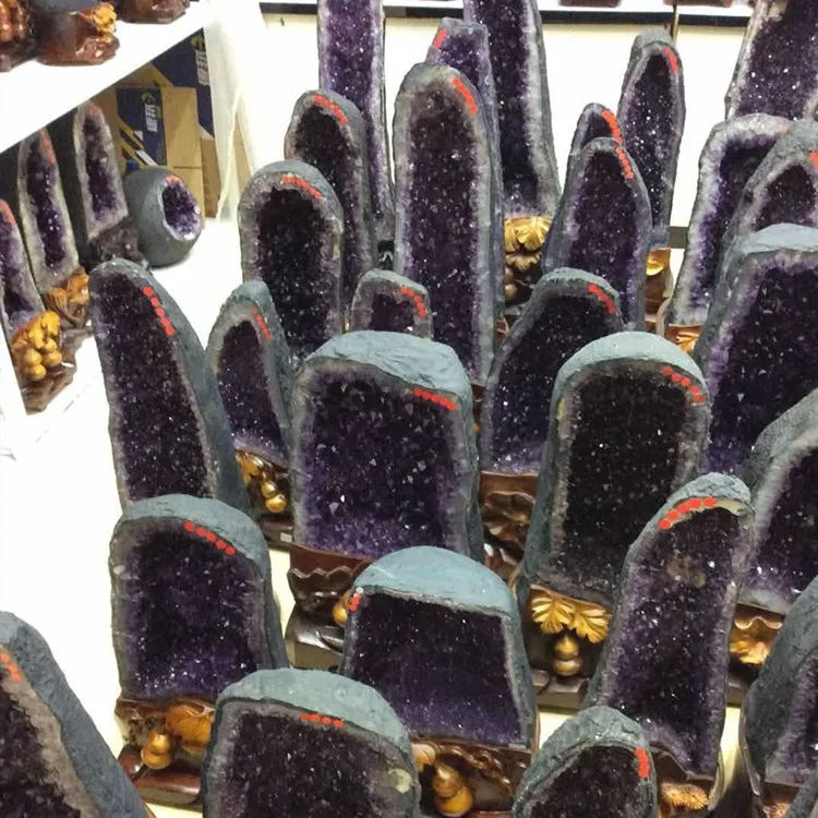 natural amethyst geode