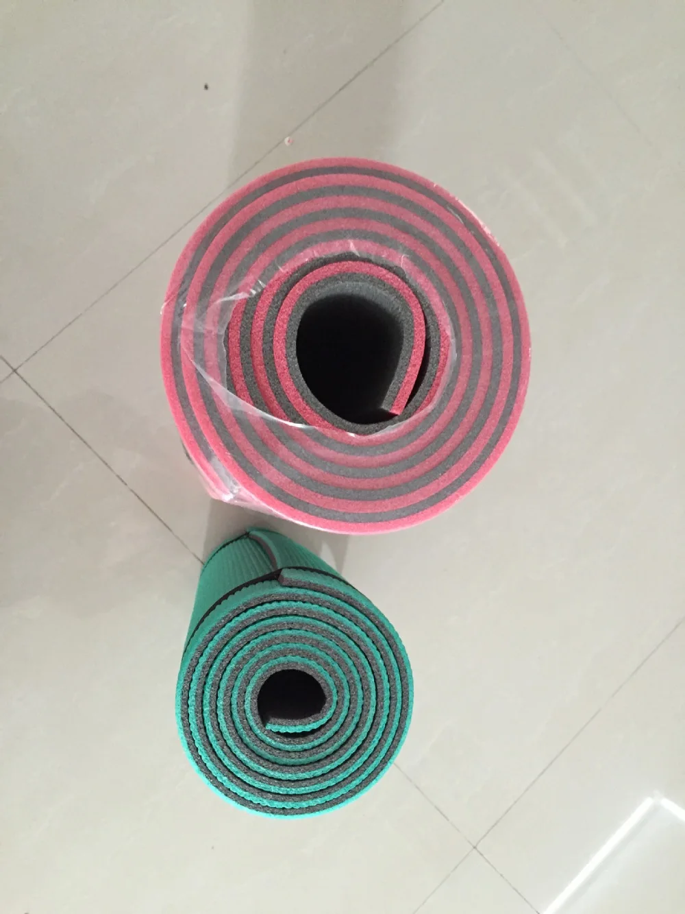 xpe   eva野营垫具有竞争力的价格/multicolor价格华旭