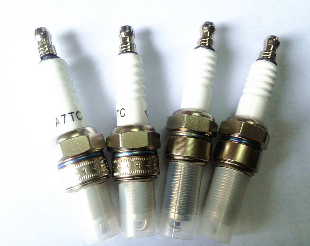 Hot selling A7TC B8RTC D7 D8TC Motorcycle Spark Plug