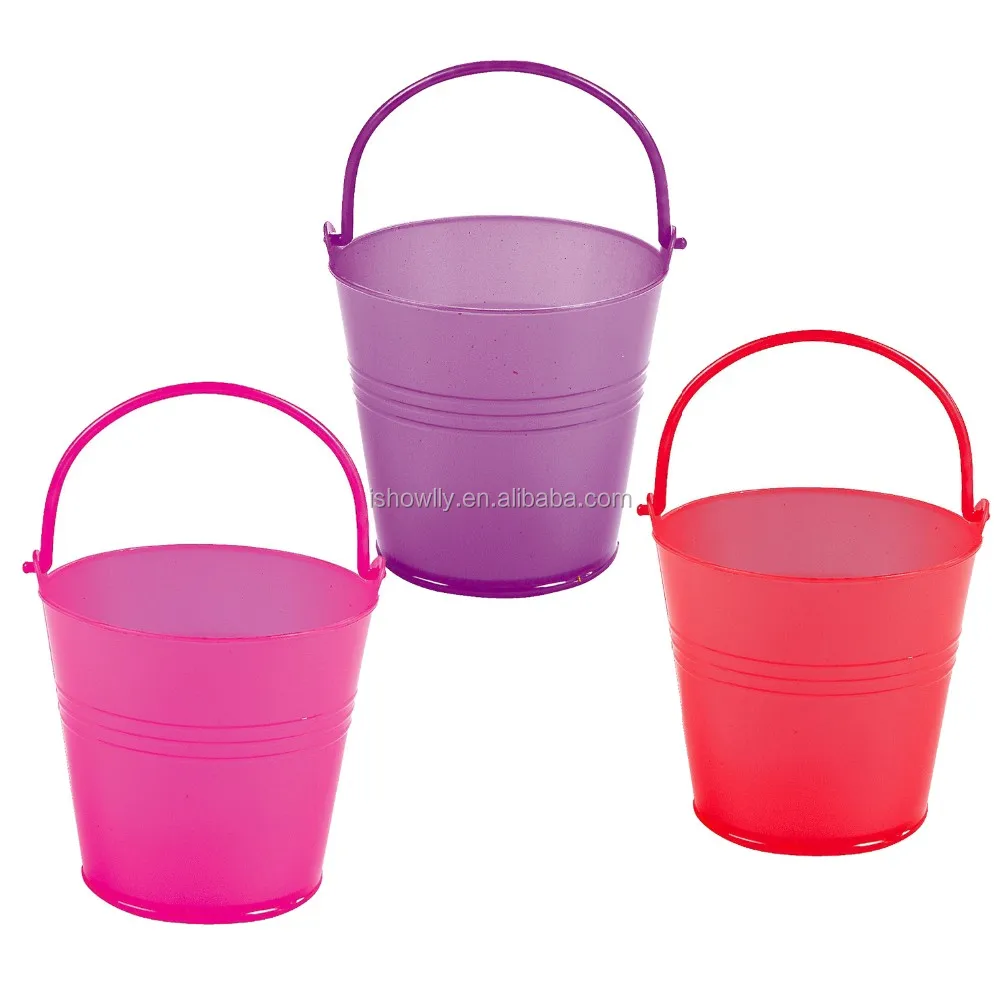 small plastic buckets with handles