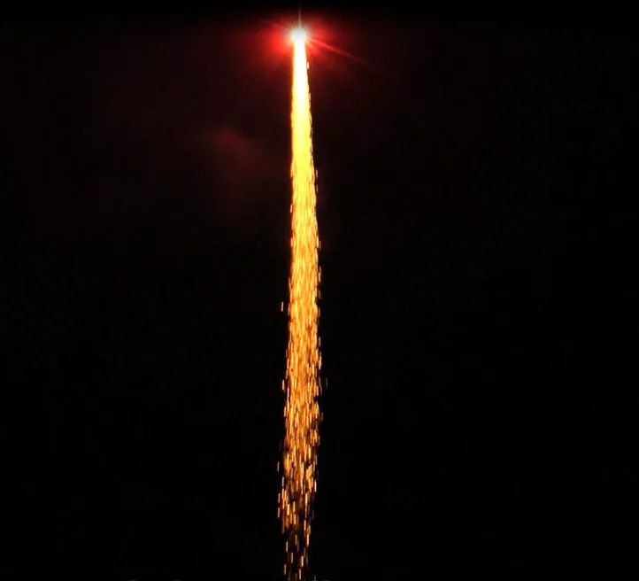 Liuyang Factory Direct High Quality 0.8 Inch 8 Shot 5 Shot Wholesale