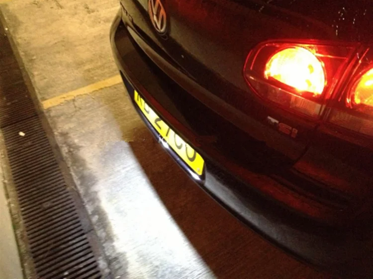 golf 6 license plate light