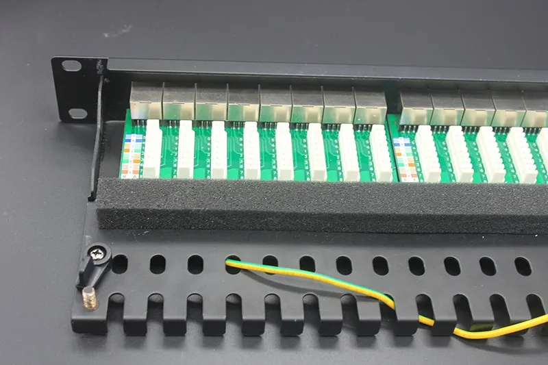 Idc патч панель. Патч панель пробить. metal shielded panel for chamber.