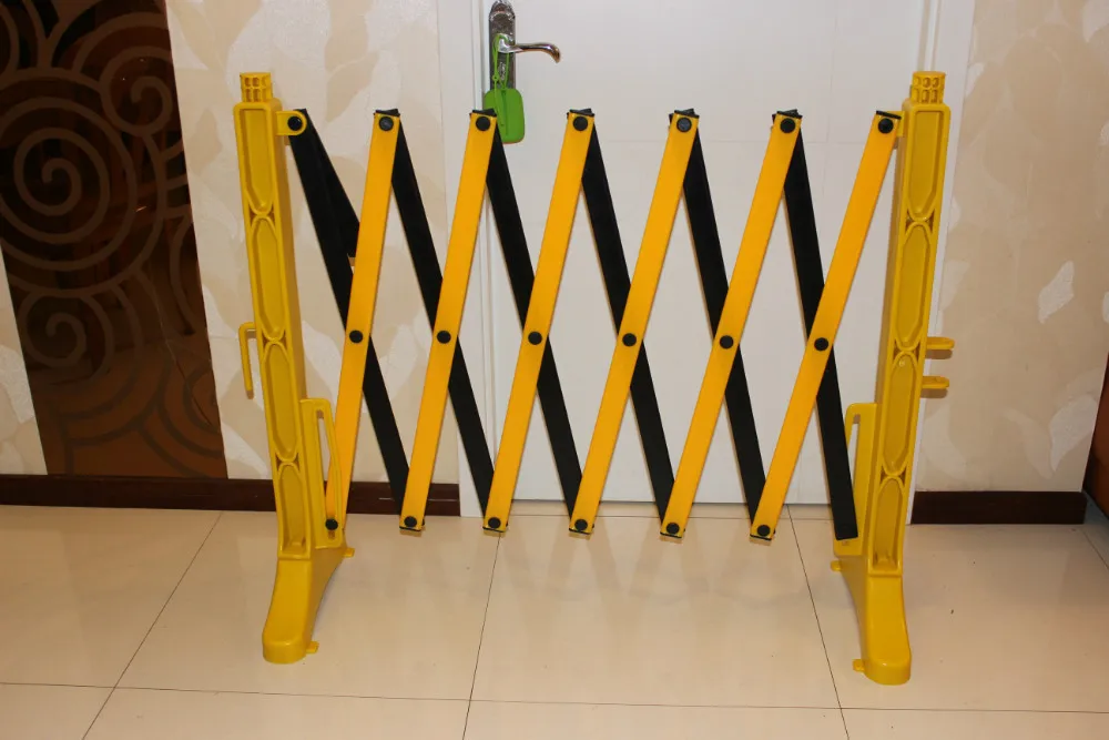 Roadside Retractable Guardrail,Expandable Safety Barrier,Plastic ...