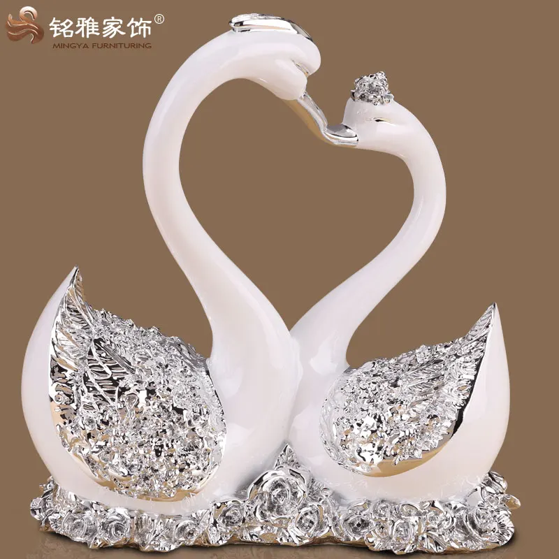 swan wedding centerpieces