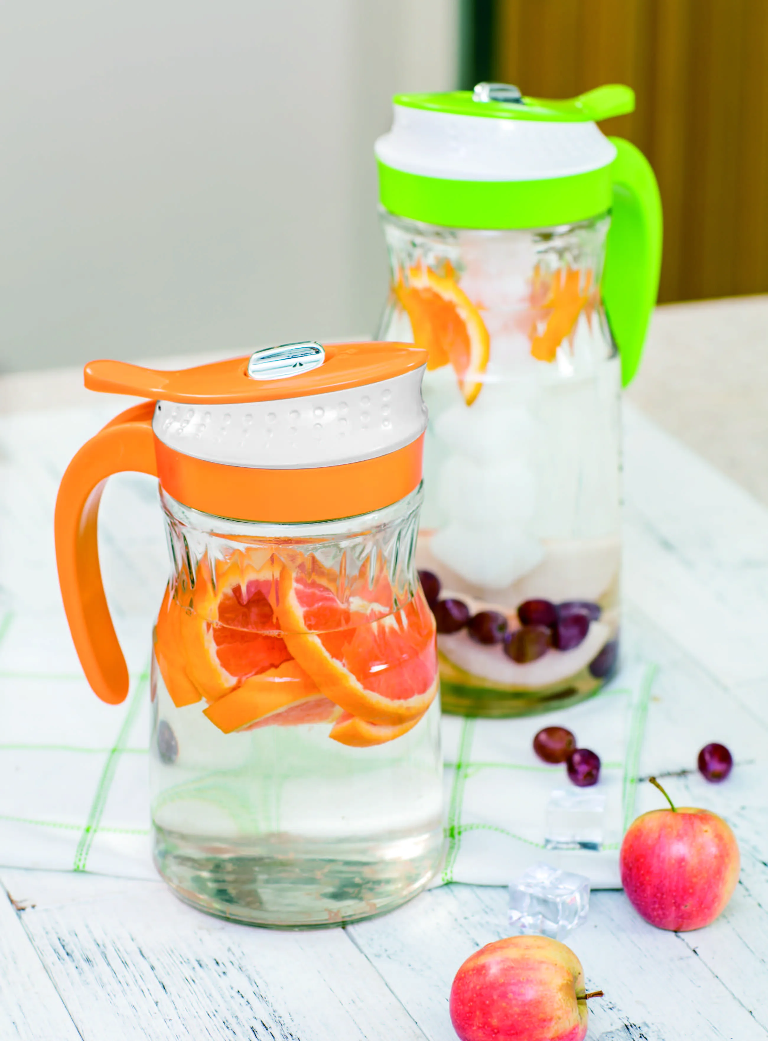 1500ml Large Airtight Glass Pitcher With Locking Spout And Carry Handle