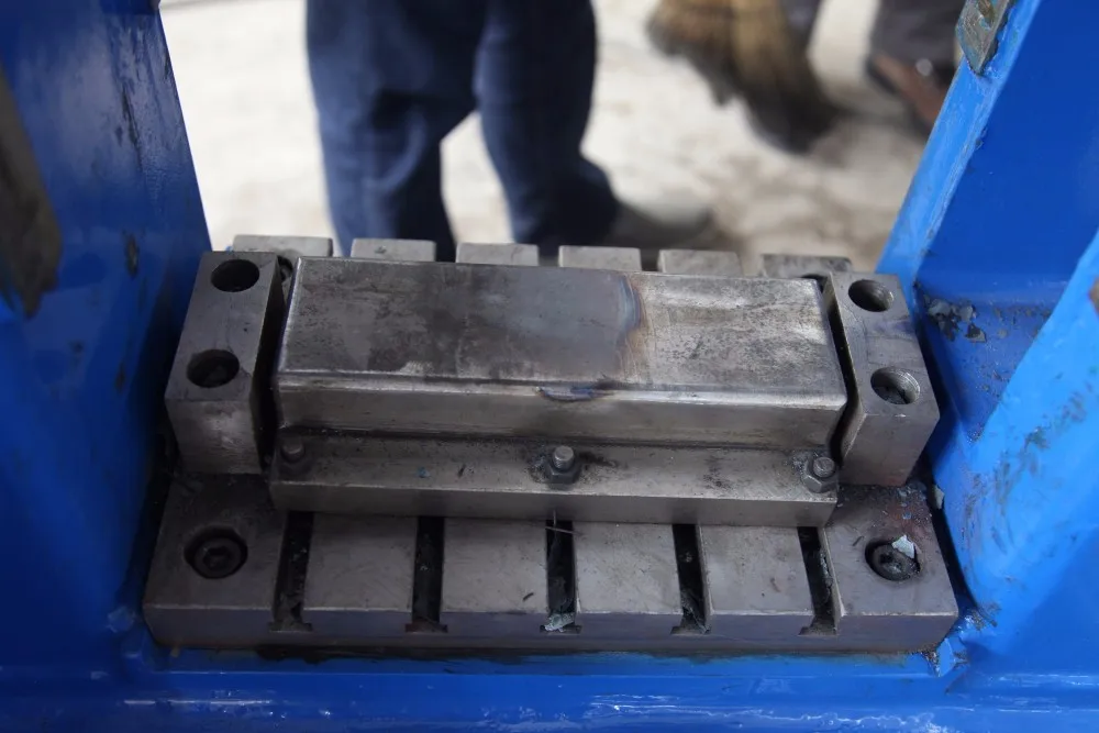 Vertical Hydraulic Press for Bladesmith Press Machine