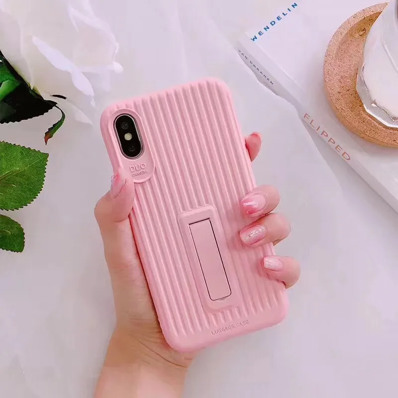 Чехол apple iphone 13 pro clear case magsafe. Чехол противоударный для телефона айфон 10x. Чехол в форме печенья редми. Чехол вмф на телефон. Универсальный чехол acme made sleek video.