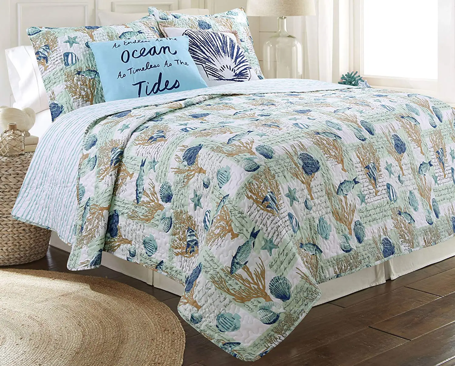 Buy 3pc Blue White Coastal Full Queen Quilt Set, Corals ...