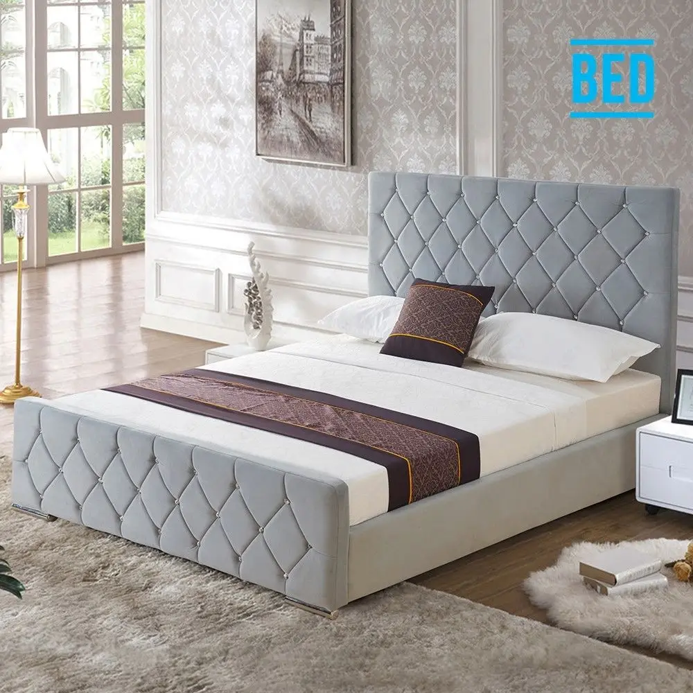 Upholstered bed made of Stylish crushed velvet with diamante